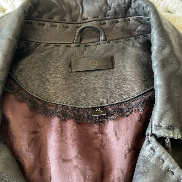 Wilson Vintage,Leather women’s black soft, leather jacket. Belted. Size XL. EUC - Picture 6 of 12